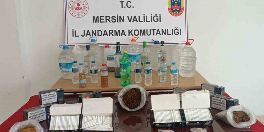 Mersin’de kaçak içki ve makaron ele geçirildi