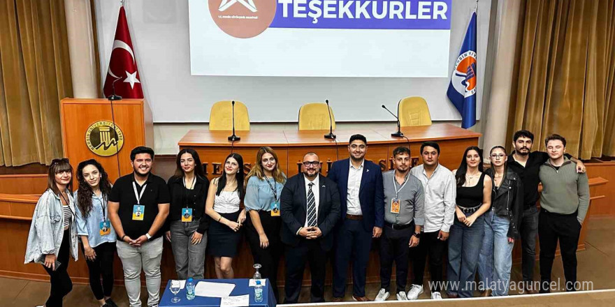 Mersin’de üniversite öğrencilerine ’linkedln’ eğitimi