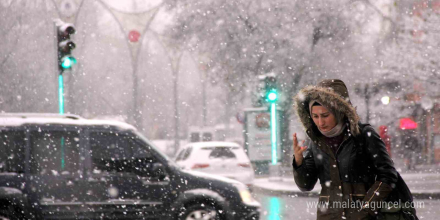 Meteorolojiden Erzincan için kar uyarısı