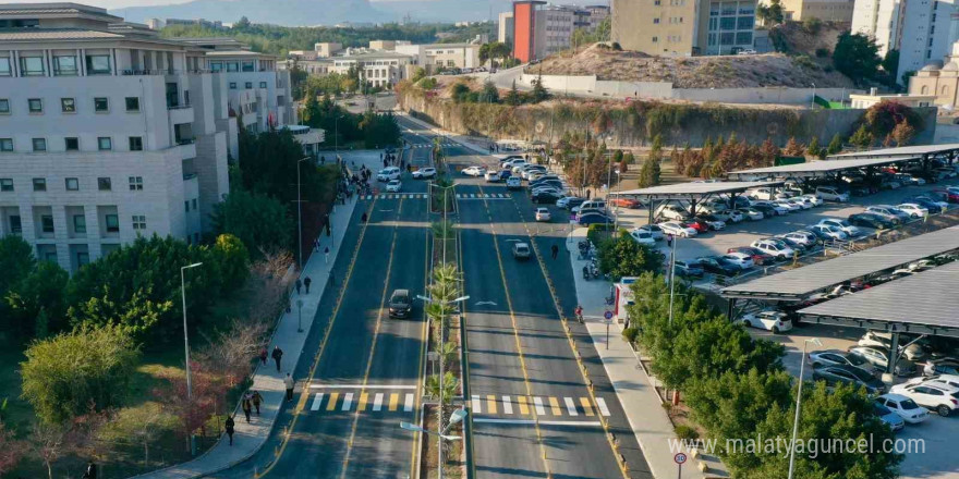 MEÜ Tıp Fakültesi Hastanesi’nin giriş yolu yenilendi