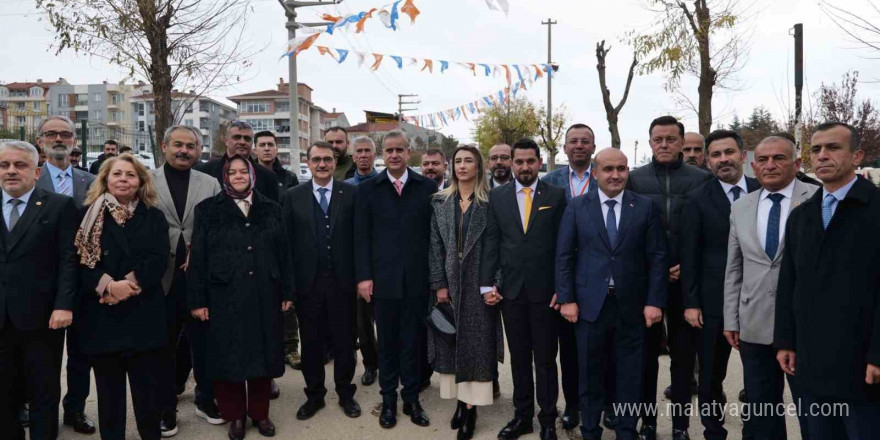 Milletvekili Hatipoğlu, CHP’li belediyeleri hedef aldı