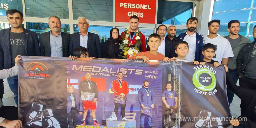 Milli boksör Emrah Yaşar’ın hedefi olimpiyat şampiyonluğu