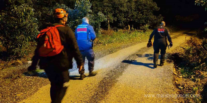 Misafirliğe geldiği evin önünden kaybolan çocuk için ekipler alarma geçti