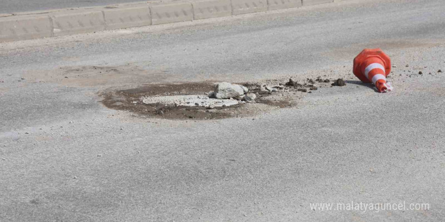 Motosikletlinin metrelerce uçtuğu anlar kamerada