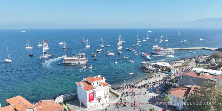 Mudanya’da denizden karaya cumhuriyet coşkusu