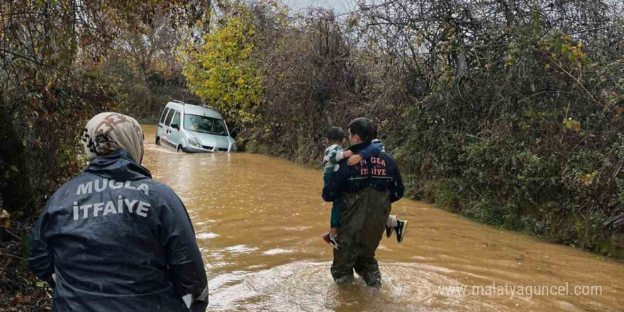 Muğla Büyükşehir itfaiyesi 4 bin 949 olaya müdahale etti