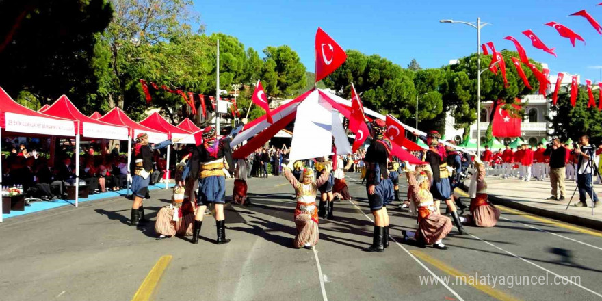 Muğla’da cumhuriyetin 101. yılı coşkuyla kutlandı