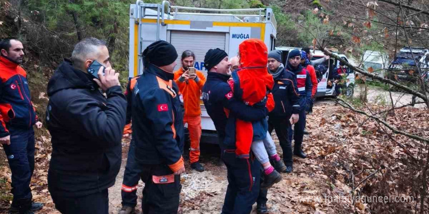 Muğla’da kayıp alzaymır hastası kadın ve torunları sağ salim bulundu