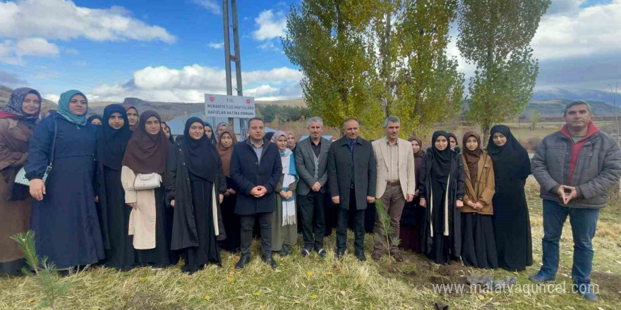 Muradiye’de ‘Hafızlar Hatıra Ormanı’ oluşturuldu