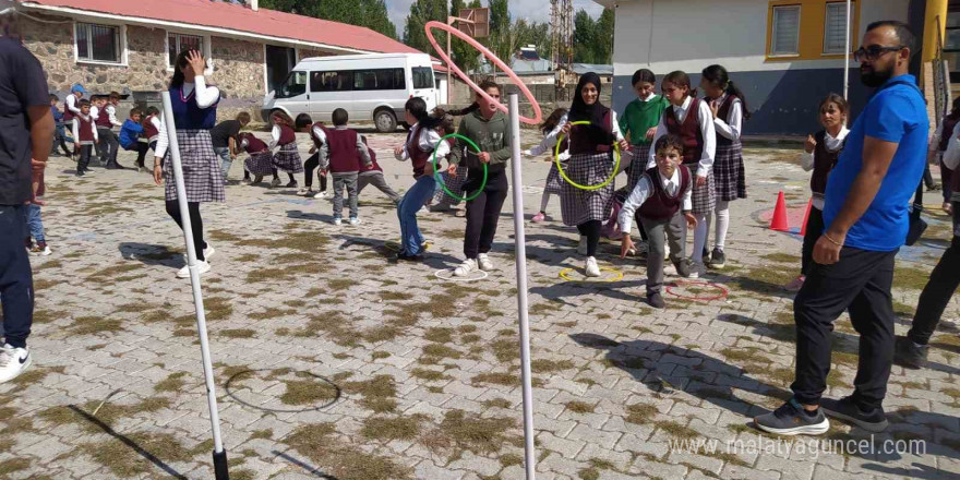 Muradiye’de “Merkezim Her Yerde” etkinliği