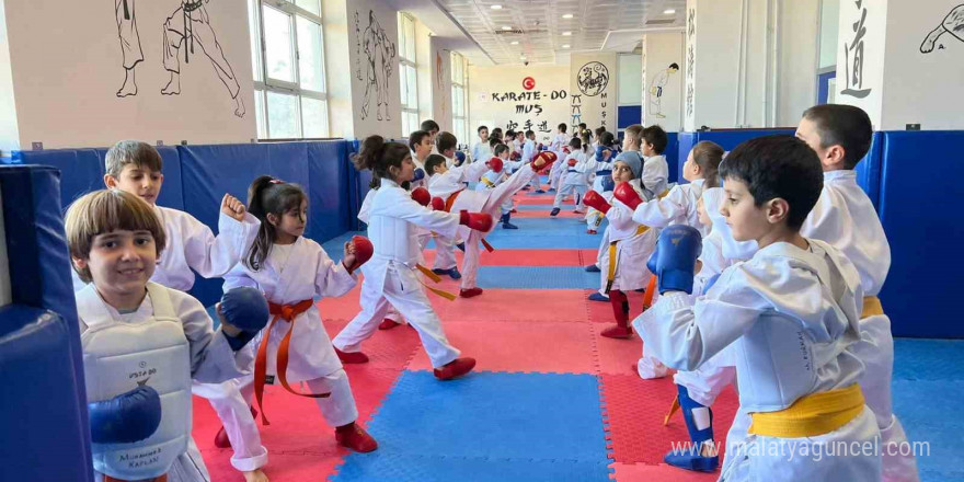 Muş’ta karate kurslarına yoğun ilgi