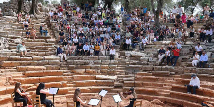 Müzeler Gününde Sedir Adasında klasik müzik keyfi