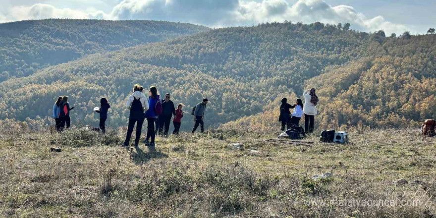 Mysia Yolları’nda Atatürk’ü anma yürüyüşü