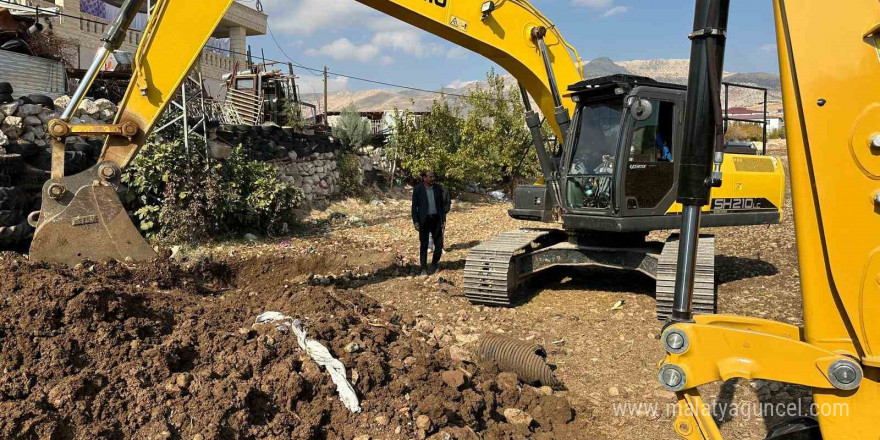 Narince köyünün içme suyu ve kanalizasyon hattı yenileniyor