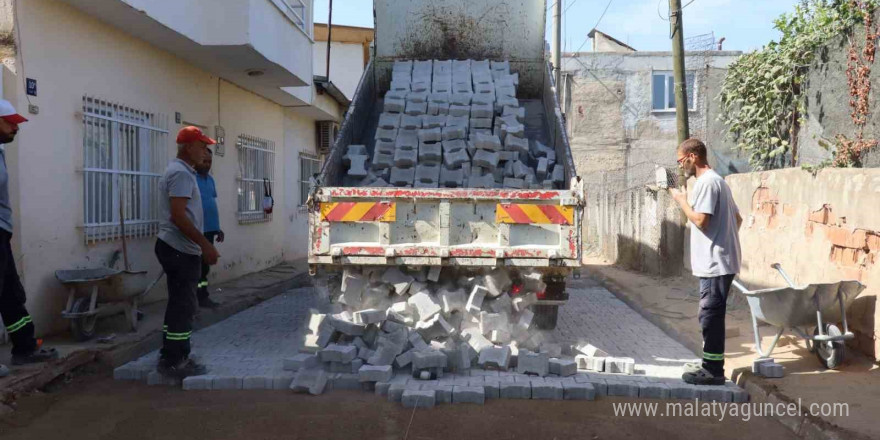 Nazilli Yeşilyurt Mahallesi’nde yollar yenileniyor