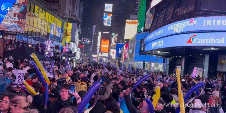 New York’ta yeni yıl coşkuyla karşılandı