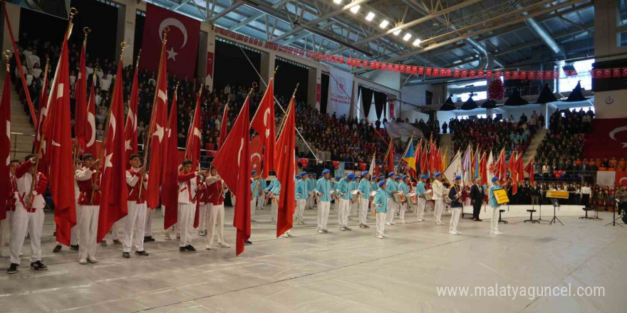 Niğde’de Cumhuriyet Bayramı coşkuyla kutlandı