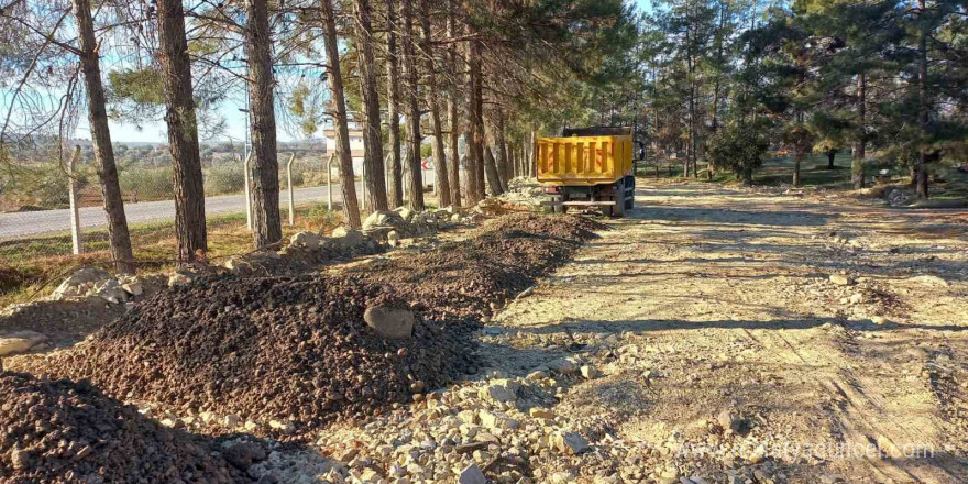 Nizip Belediyesi, merkez ve kırsalda hizmetlerine hız kesmeden devam ediyor