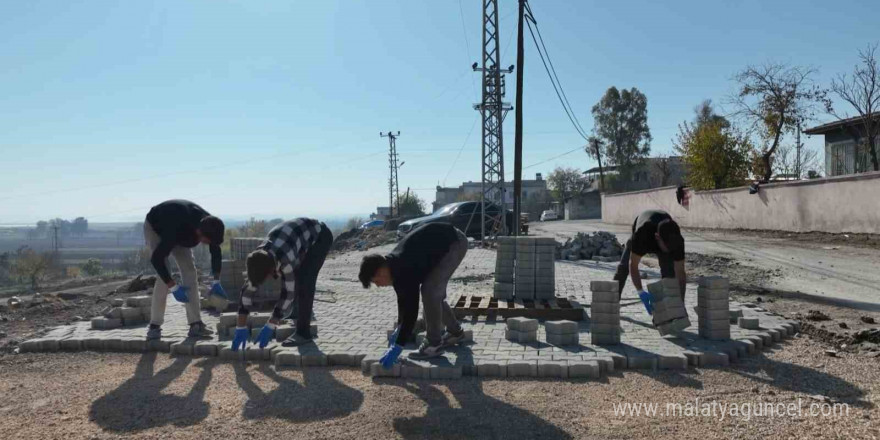 Nizip Belediyesi’nin merkez ve kırsaldaki çalışmaları devam ediyor