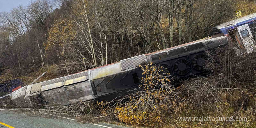 Norveç’te yolcu treni raydan çıktı: 1 ölü, 4 yaralı