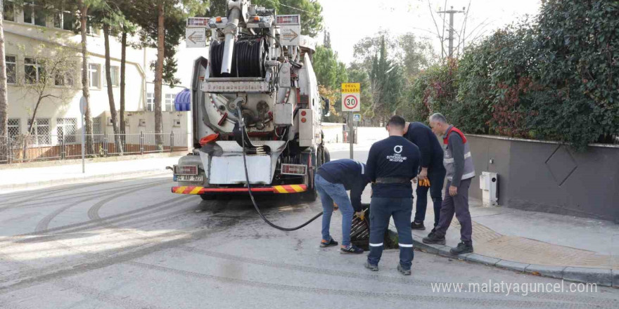 OBB’nin altyapı temizlik çalışmaları sürüyor