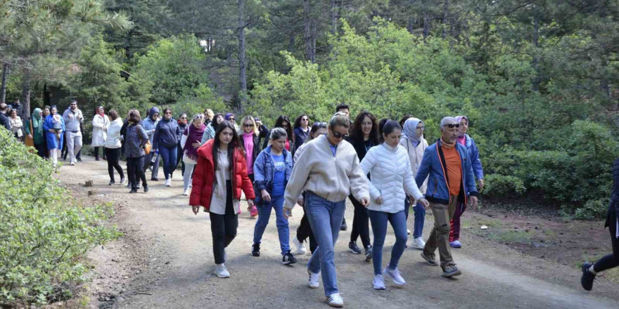 Obeziteye dikkat çekmek için yürüdüler