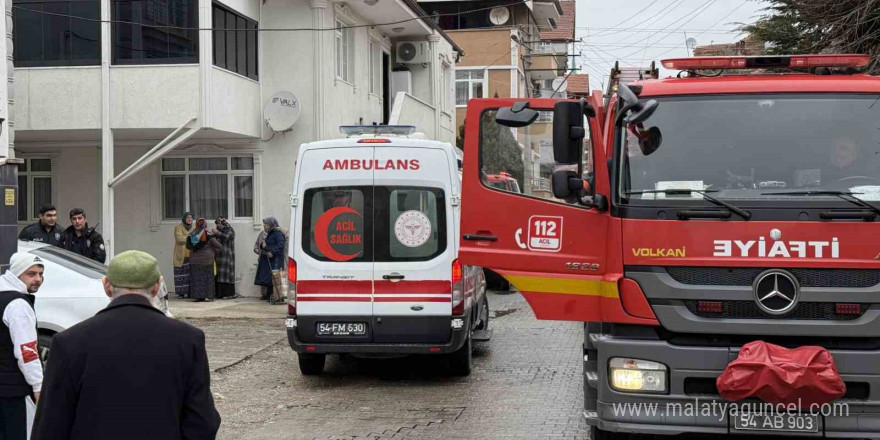 Ocakta unutulan yağ yangına sebep oldu