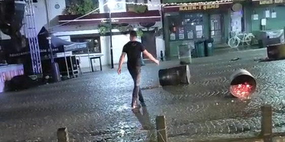 Odunpazarı Belediyesi’nin Yeni Yıl Pazarı tezgahları saldırıya uğradı