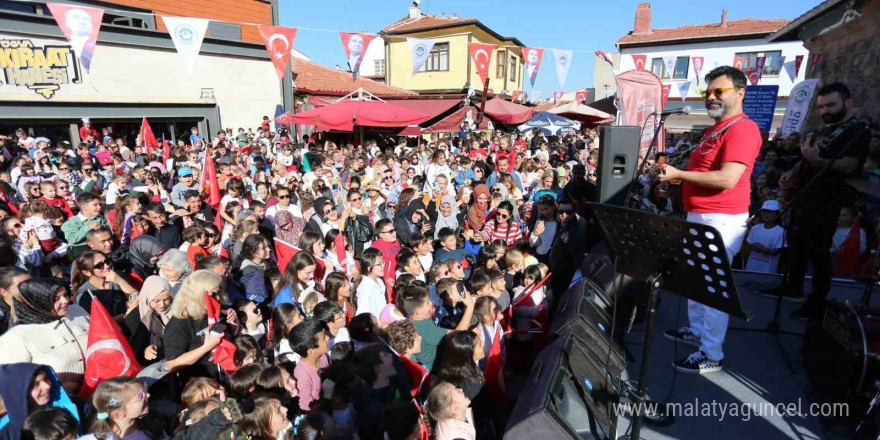 Odunpazarı’ndan çocuklar için coşkulu Cumhuriyet Bayramı konseri