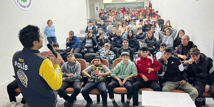 Öğrencilere siber güvenlik eğitimi verildi