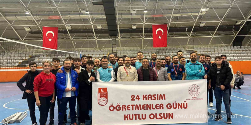 Öğretmenler Günü Voleybol Turnuvası’nın şampiyonu belli oldu