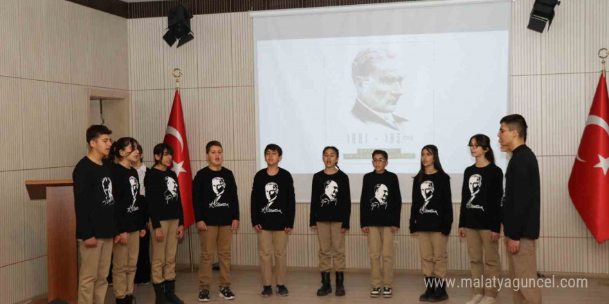 Oltu’da Atatürk’ü anma programları düzenlendi