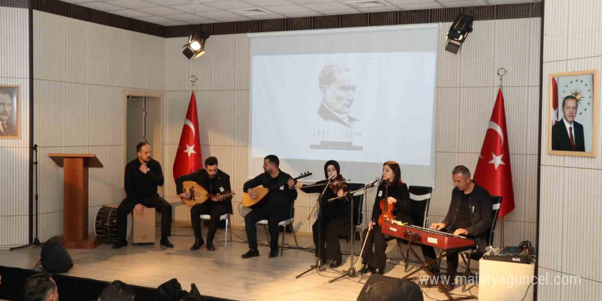 Oltu’da Atatürk’ü anma programları düzenlendi