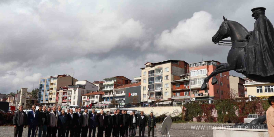 Oltu’da muhtarlar günü kutlandı