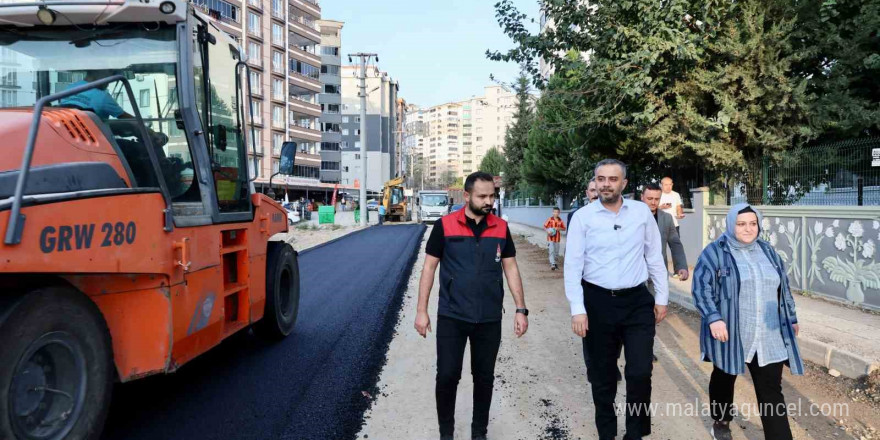 Onikişubat Belediyesi’nden asfalt atağı