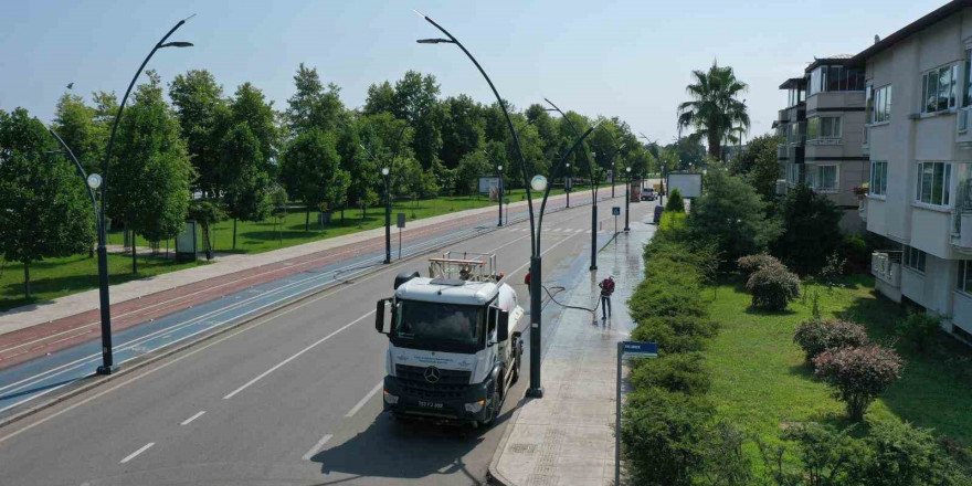 Ordu’da caddeler temizleniyor