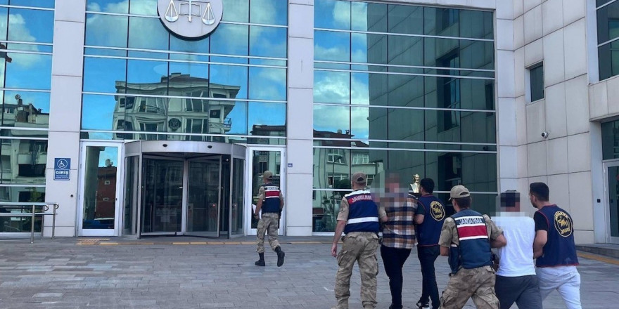 Ordu’da evlerden hırsızlık yapan 3 şüpheli tutuklandı