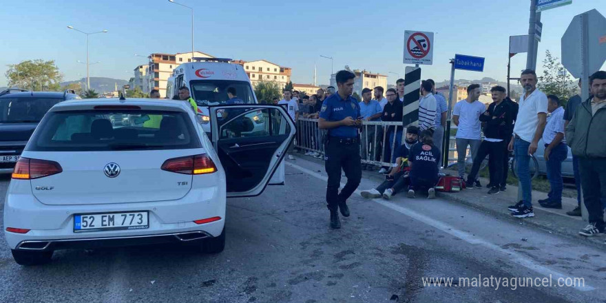 Ordu’da iki otomobil kafa kafaya çarpıştı: 4 yaralı