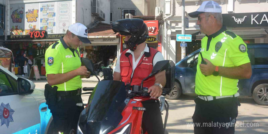 Ordu’da motosiklet ve otomobil sürücülerine eş zamanlı denetim