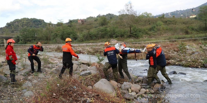 Ordu’da UMKE ekiplerinden afet tatbikatı