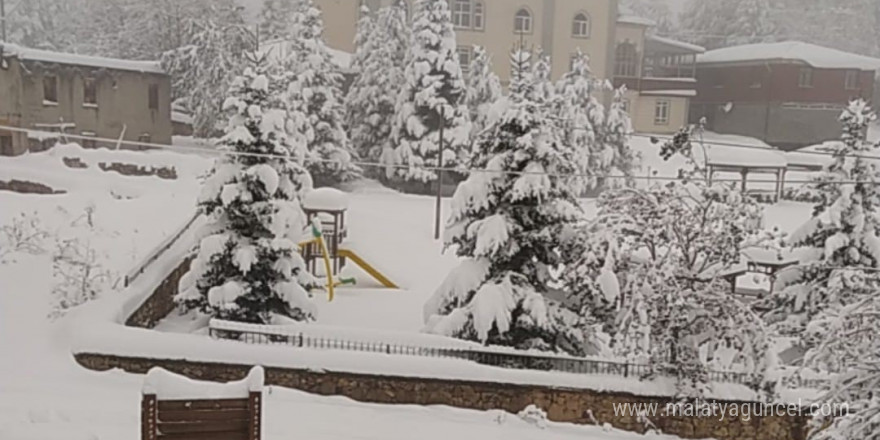 Ordu’nun yüksek kesimlerinde kar kalınlığı 60 santimetreye ulaştı