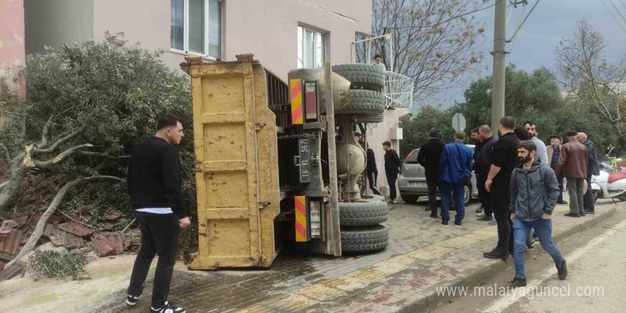 Orhangazi Belediyesine ait kamyon dehşet saçtı