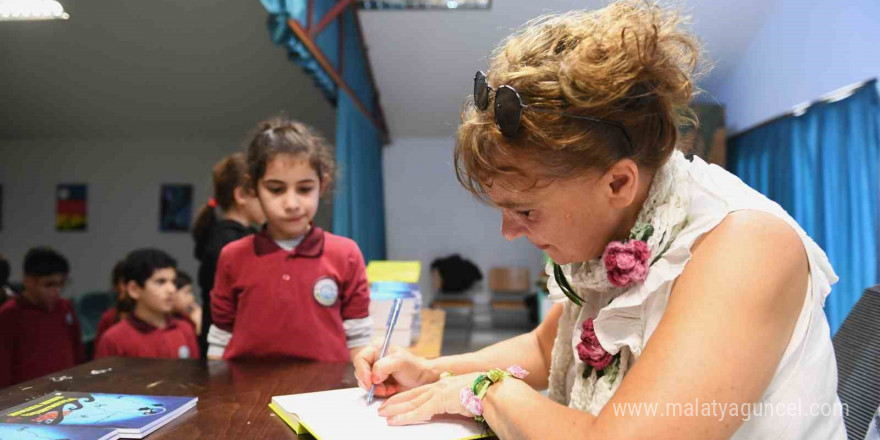 Osmangazi Belediyesi’nden çocuklara kitap okumayı sevdiren etkinlik