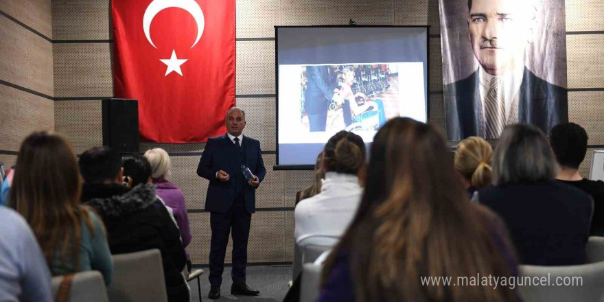 Osmangazi Belediyesi’nden engelli bireyler ve aileleri için seminer