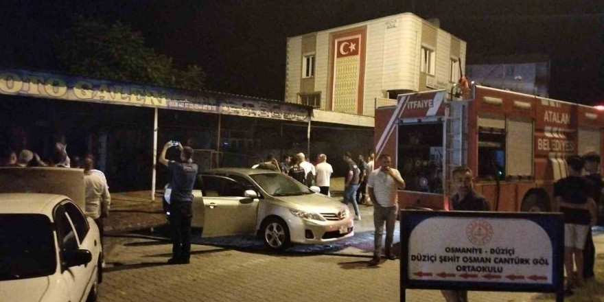 Osmaniye’de oto galeride korkutan yangın