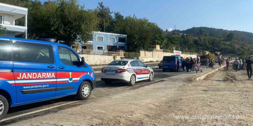 Osmaniye’de vincin altında kalan işçi ağır yaralandı