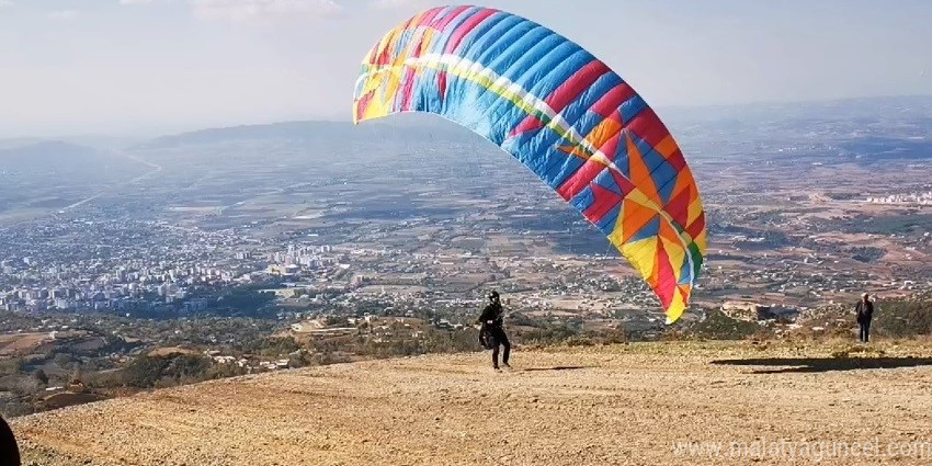 Osmaniye’de yamaç paraşütü festivali düzenlendi