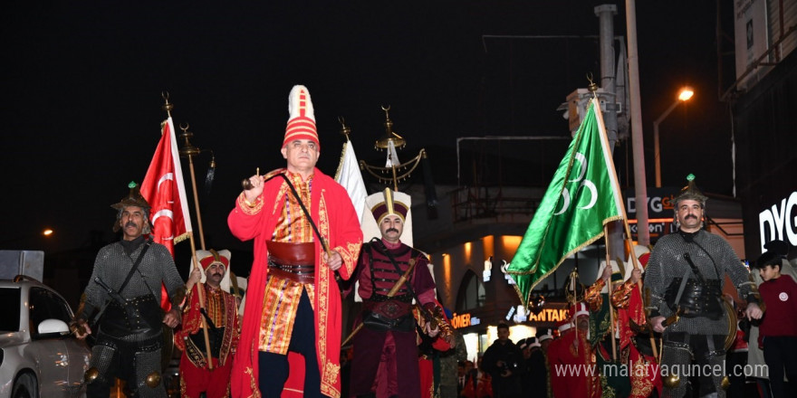 Osmaniye’nin kurtuluşunun 103. yılı fener alayıyla kutlandı