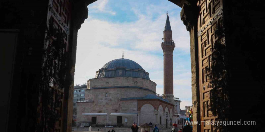 Osmanlı ahlakını yansıtan taşlar günümüzde unutuldu