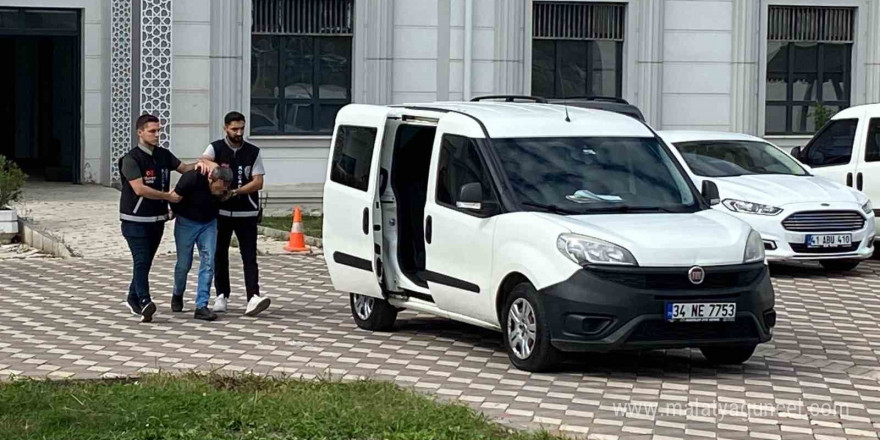 Otobüsteki vahşetin zanlısı adliyeye sevk edildi